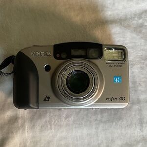 Minolta Vectis 40 Silver Camera